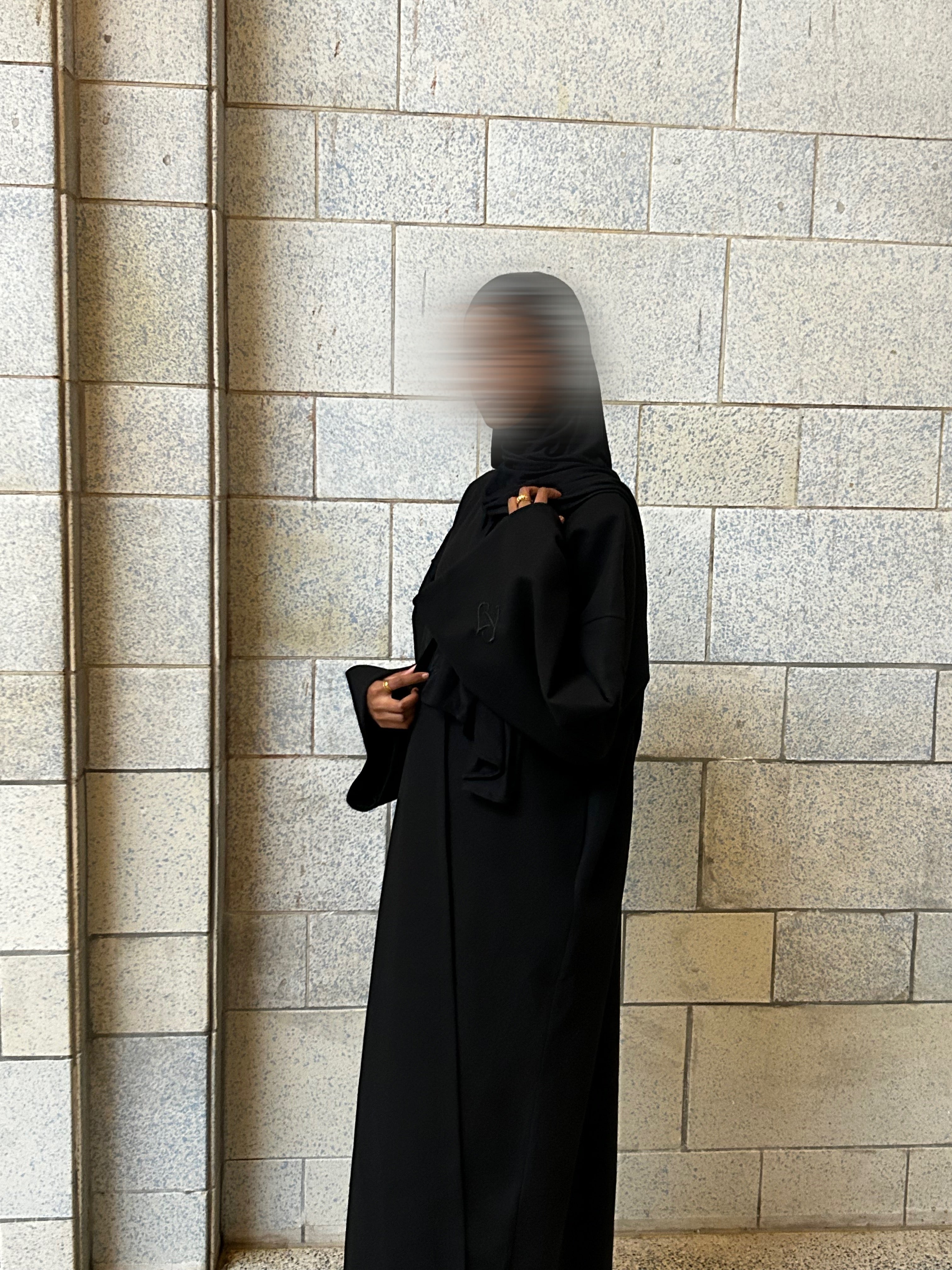 Noire Open Abaya